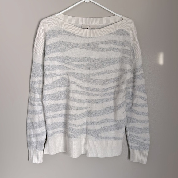 LOFT Sweaters - LOFT Zebra Striped Sweater